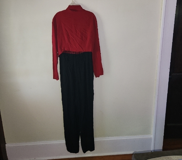 Dawn JOY Elegant Red and Black Women's Jumpsuit - Picture 4 of 7